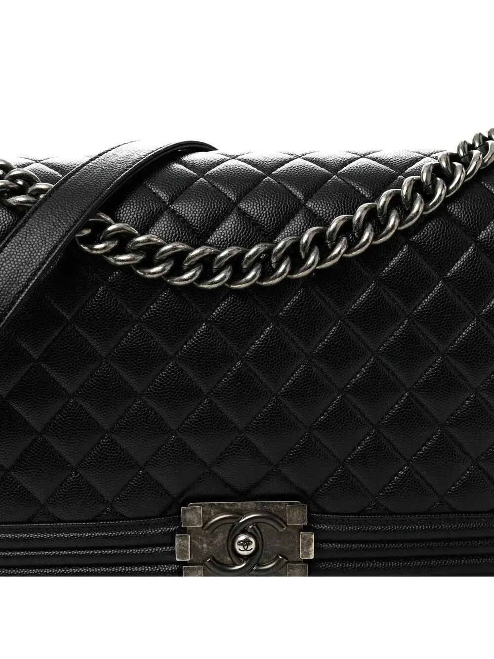 Chanel Caviar Quilted New Medium Boy #321996C38B